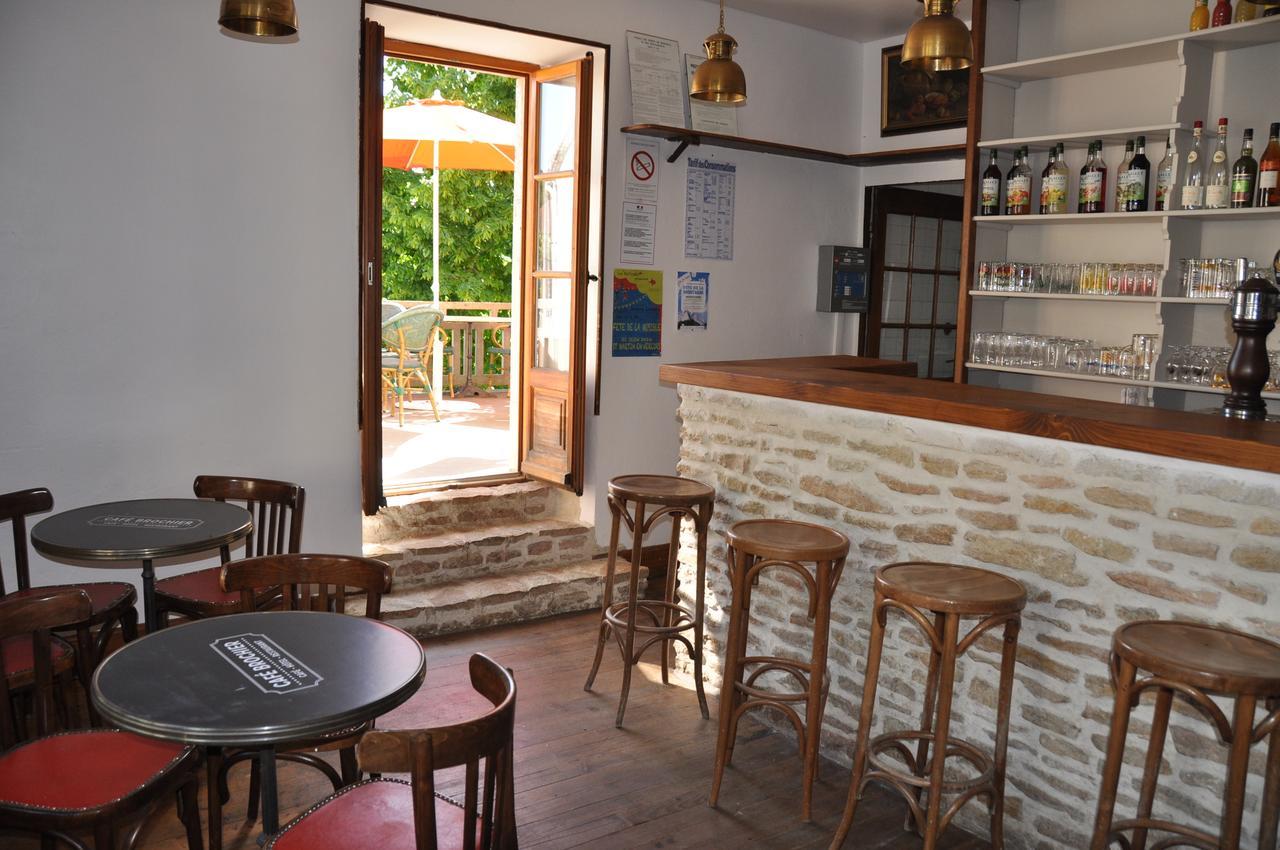 Cafe Brochier Hotel Saint-Julien-en-Vercors Exterior photo
